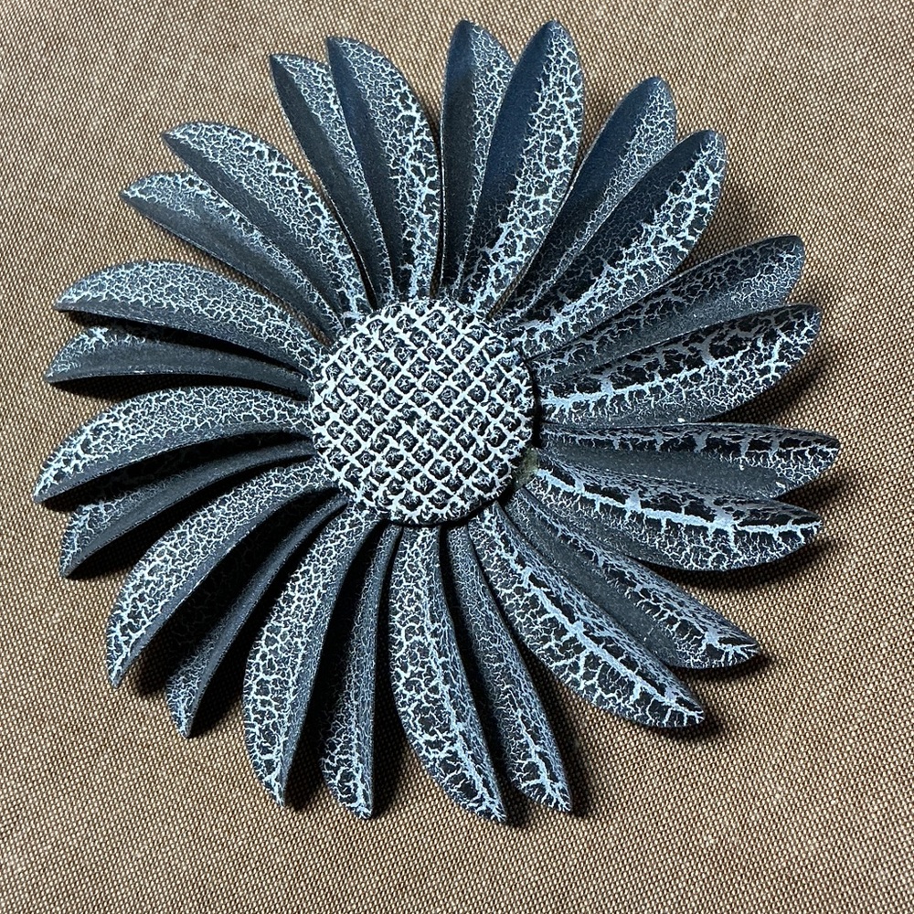 Vintage Daisy in shades of Grey Brooch